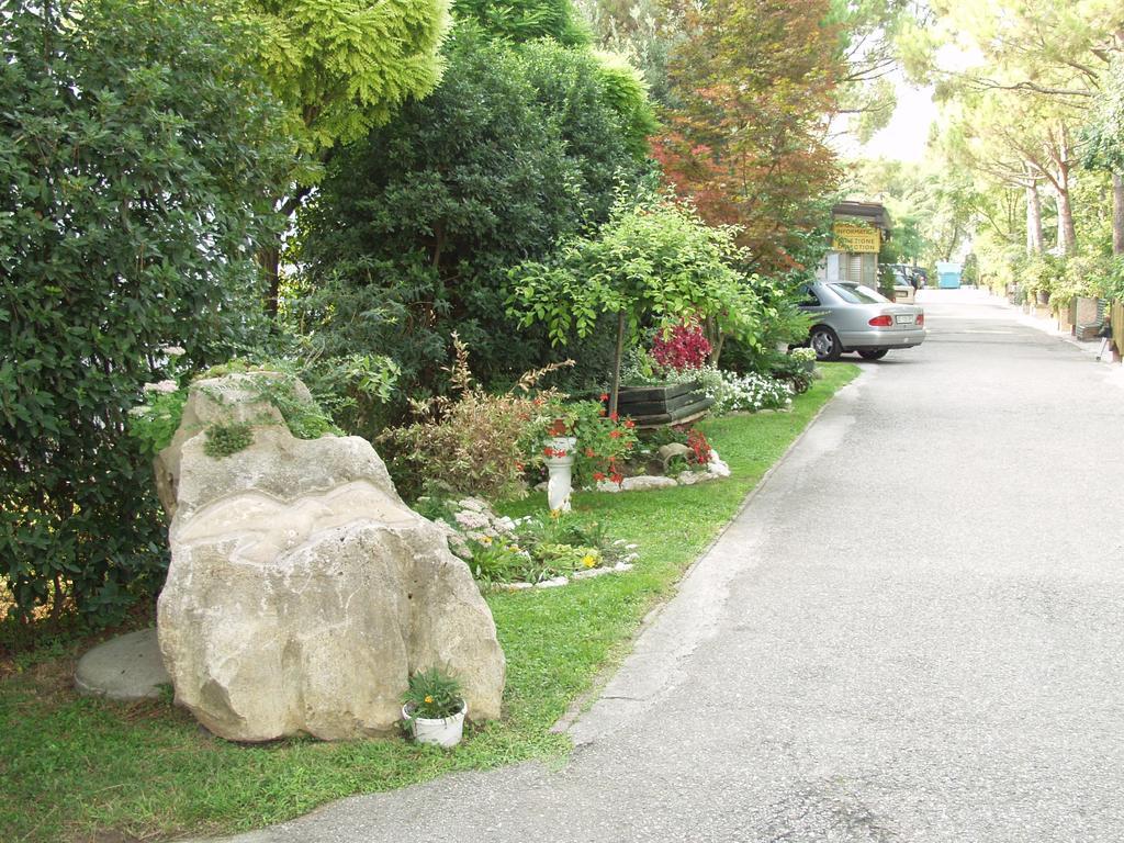 Villaggio Azzurro Lido di Jesolo Buitenkant foto